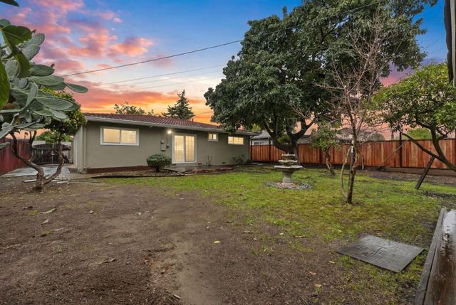 2536 Pilot Knob Drive, Santa Clara, CA 95051