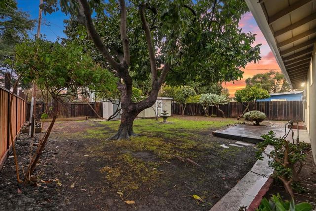 2536 Pilot Knob Drive, Santa Clara, CA 95051