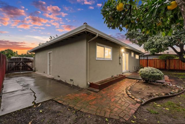 2536 Pilot Knob Drive, Santa Clara, CA 95051