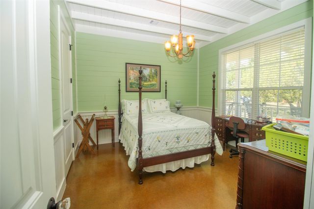 4237 County Road 330, Burnet, TX 78611