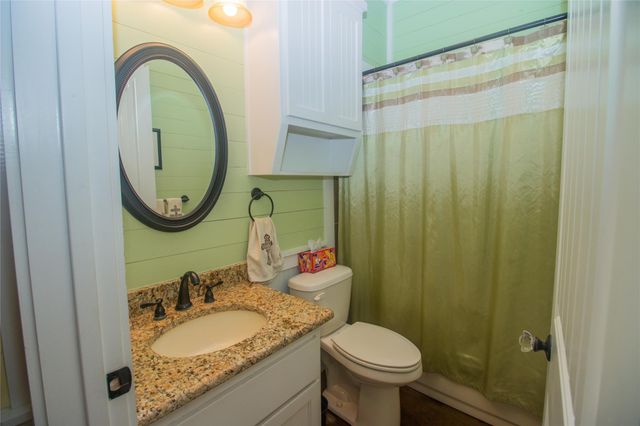 4237 County Road 330, Burnet, TX 78611