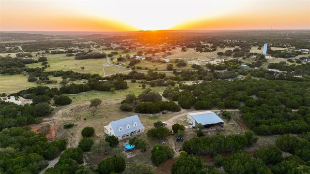 4237 County Road 330, Burnet, TX 78611