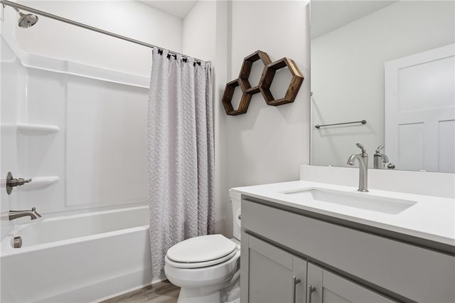 123 Ives Way, Piedmont, SC 29673