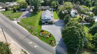 250 Montauk Highway, East Moriches, NY 11940