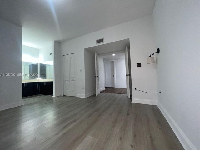 8831 SW 130th Pl 106, Miami, FL 33186