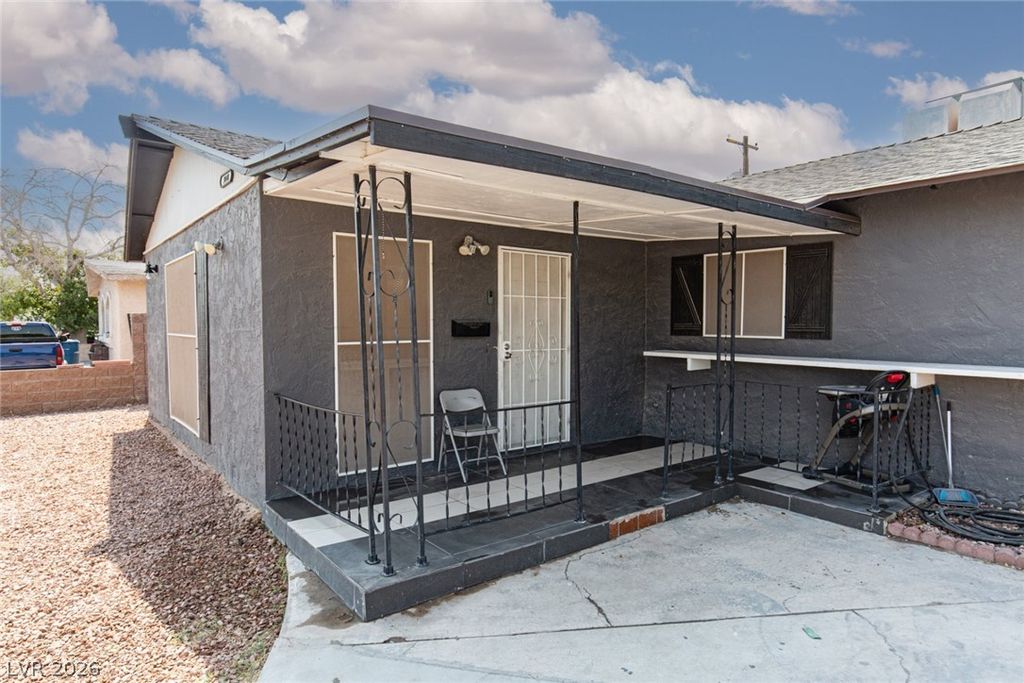 3040 Holly Hill Avenue, Las Vegas, NV 89104 — photo 3