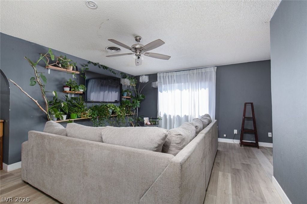 3040 Holly Hill Avenue, Las Vegas, NV 89104 — photo 5