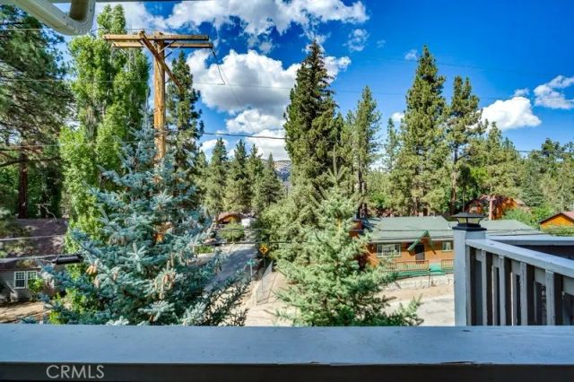 700 Booth Way, Big Bear City, CA 92314