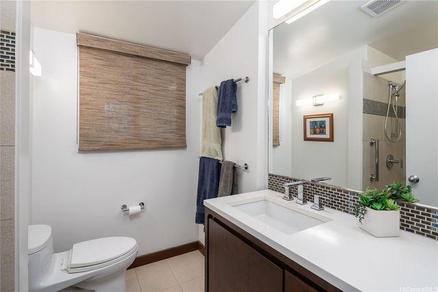 5645 Kawaikui Street, Honolulu, HI 96821