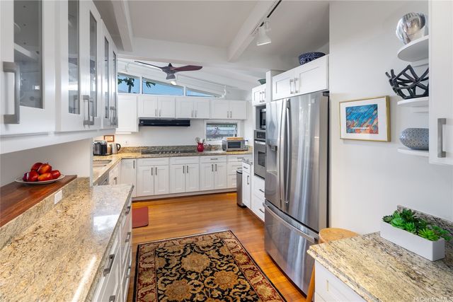 5645 Kawaikui Street, Honolulu, HI 96821