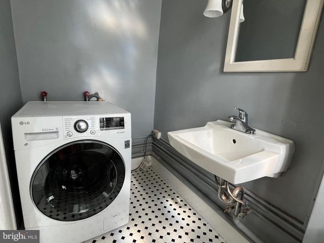 6146 WAYNE AVE #3, Philadelphia, PA 19144