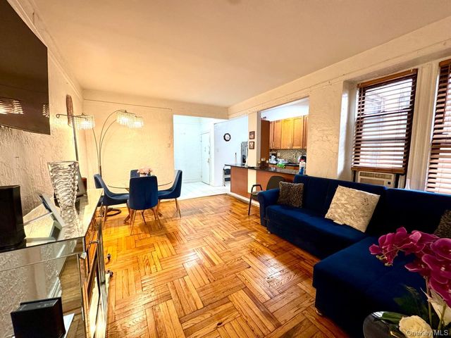 37-21 80th Street 1R, Jackson Heights, NY 11372