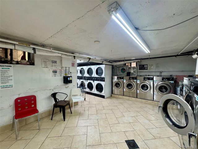 37-21 80th Street 1R, Jackson Heights, NY 11372