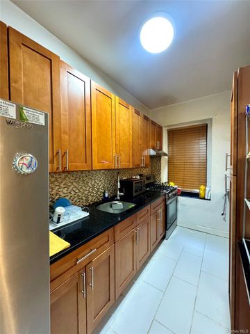 37-21 80th Street 1R, Jackson Heights, NY 11372