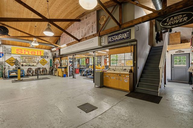 16175 Red Arrow Highway, Union Pier, MI 49129