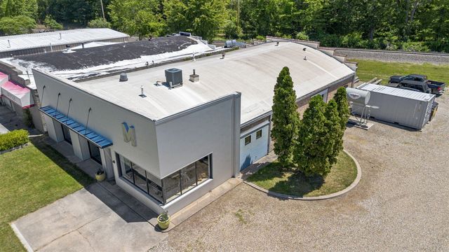 16175 Red Arrow Highway, Union Pier, MI 49129