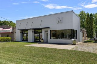 16175 Red Arrow Highway, Union Pier, MI 49129