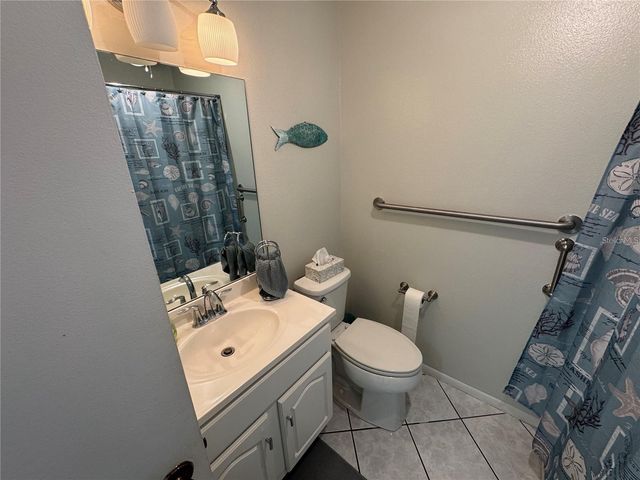 111 AIRPORT AVENUE W 107, Venice, FL 34285