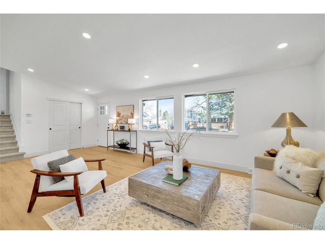 8273 Ammons Cir, Arvada, CO 80005