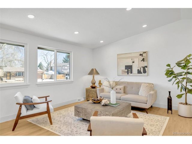 8273 Ammons Cir, Arvada, CO 80005