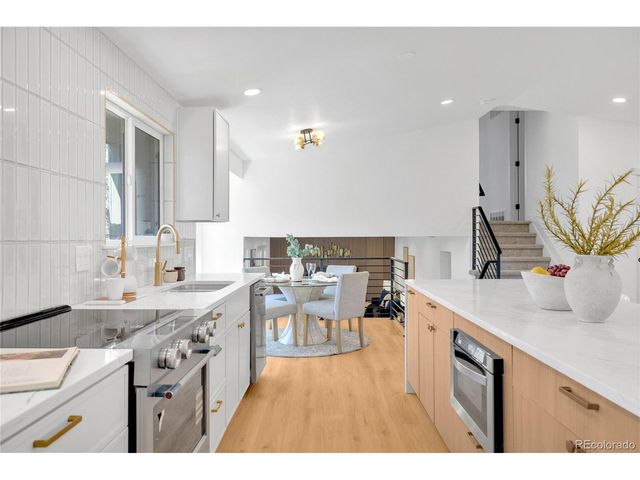 8273 Ammons Cir, Arvada, CO 80005