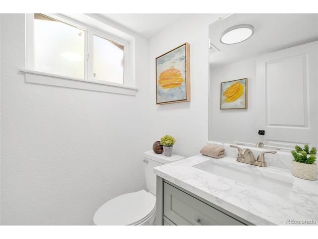 8273 Ammons Cir, Arvada, CO 80005