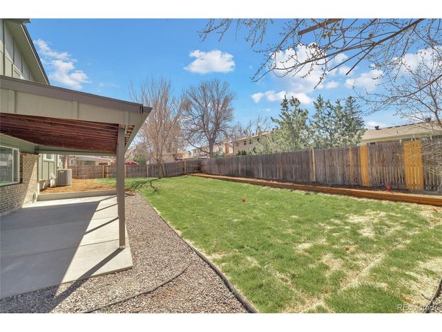 8273 Ammons Cir, Arvada, CO 80005