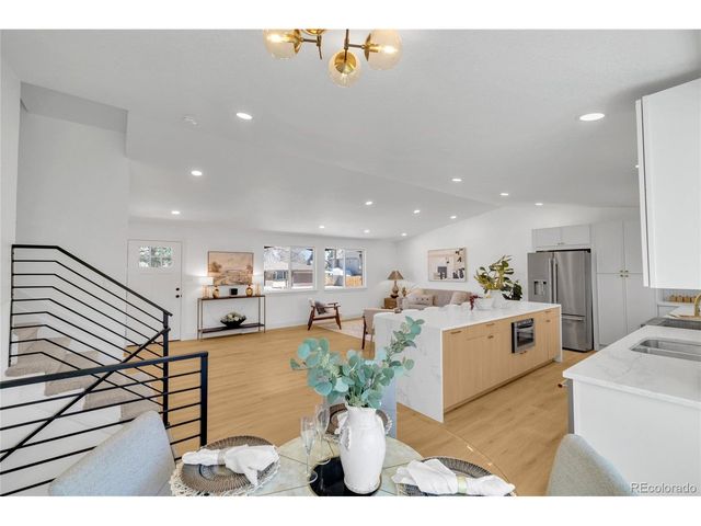 8273 Ammons Cir, Arvada, CO 80005