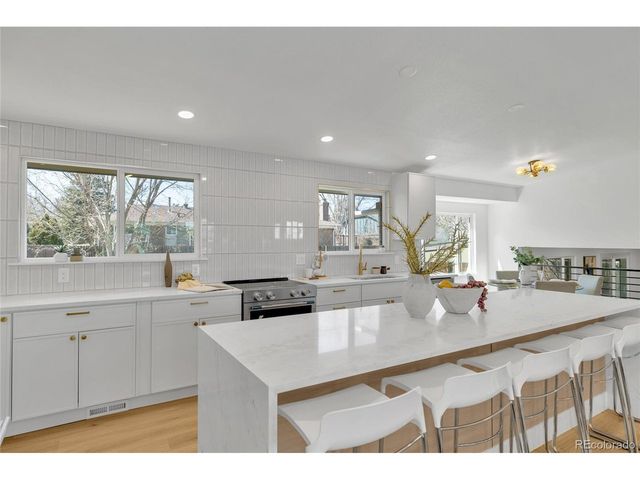 8273 Ammons Cir, Arvada, CO 80005