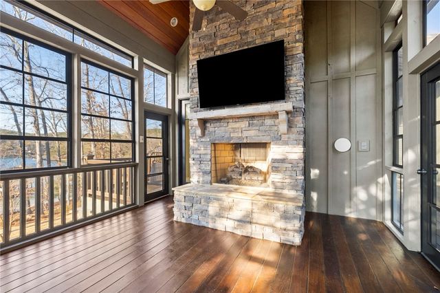 314 Palmer Way, Sunset, SC 29685