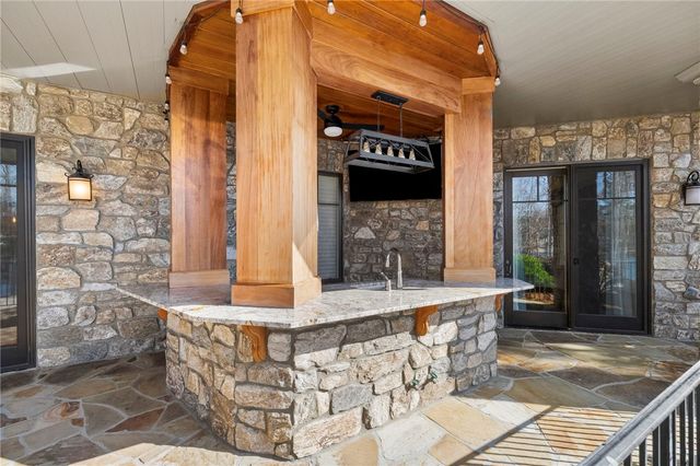 314 Palmer Way, Sunset, SC 29685