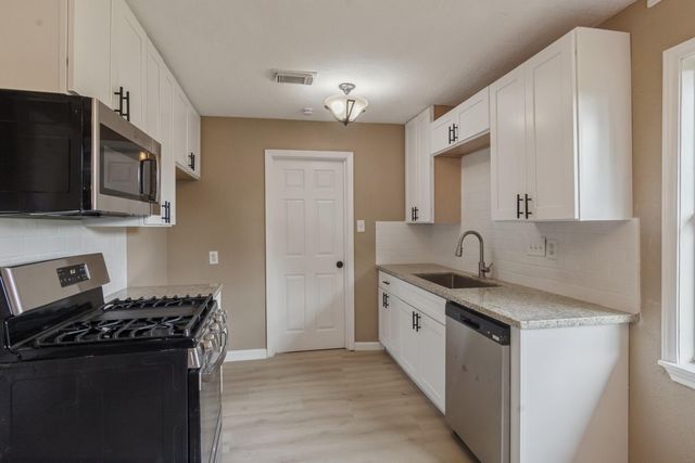 3518 Thornwood Drive, Pasadena, TX 77503