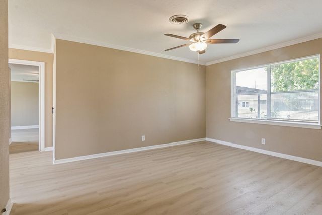 3518 Thornwood Drive, Pasadena, TX 77503
