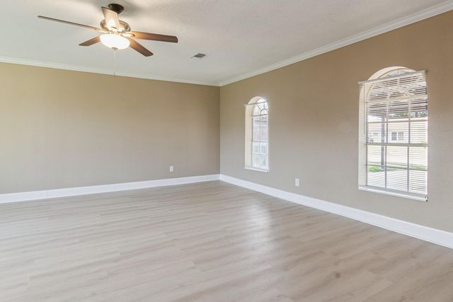 3518 Thornwood Drive, Pasadena, TX 77503
