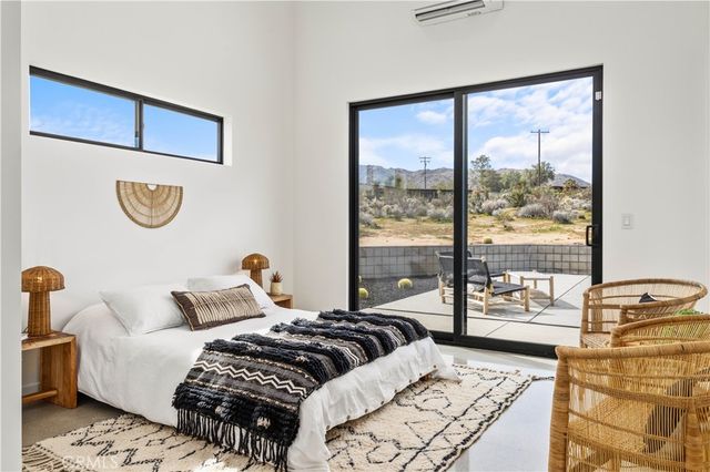 6738 Saddleback, Joshua Tree, CA 92252