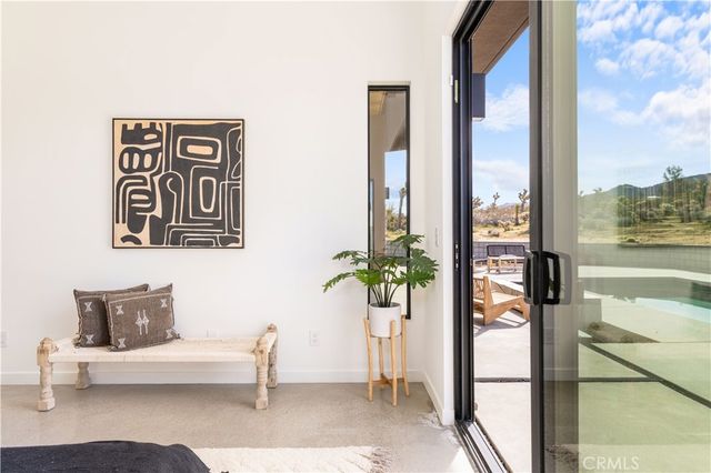 6738 Saddleback, Joshua Tree, CA 92252