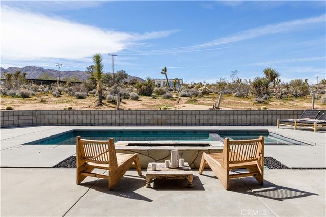 6738 Saddleback, Joshua Tree, CA 92252