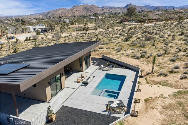 6738 Saddleback, Joshua Tree, CA 92252