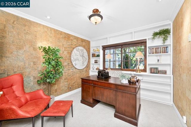 2201 Loch Ln, Walnut Creek, CA 94598