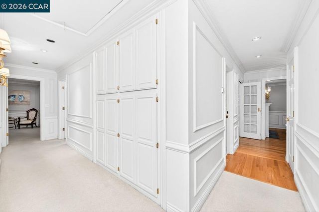 2201 Loch Ln, Walnut Creek, CA 94598