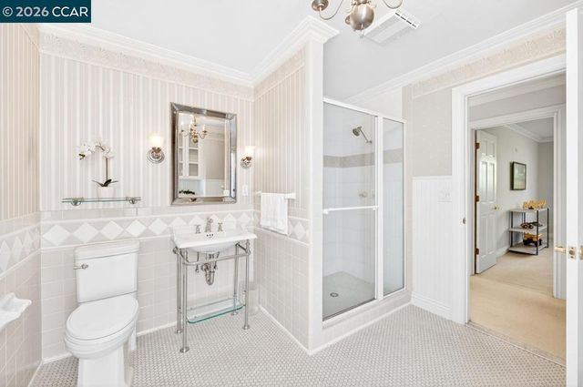 2201 Loch Ln, Walnut Creek, CA 94598