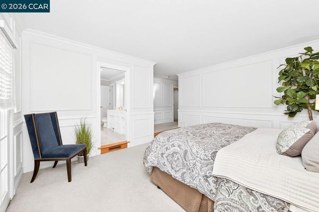 2201 Loch Ln, Walnut Creek, CA 94598