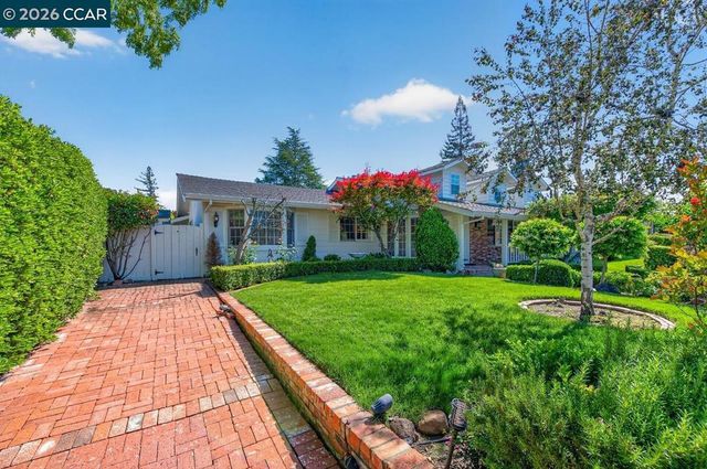 2201 Loch Ln, Walnut Creek, CA 94598