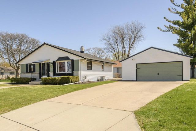 5605 W Bottsford AVENUE, Milwaukee, WI 53220