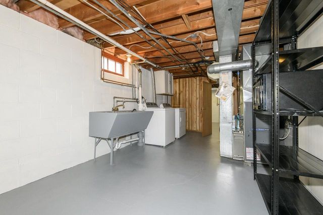 5605 W Bottsford AVENUE, Milwaukee, WI 53220