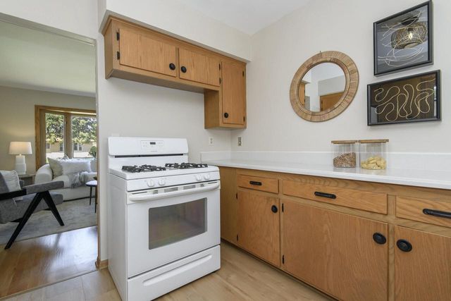 5605 W Bottsford AVENUE, Milwaukee, WI 53220