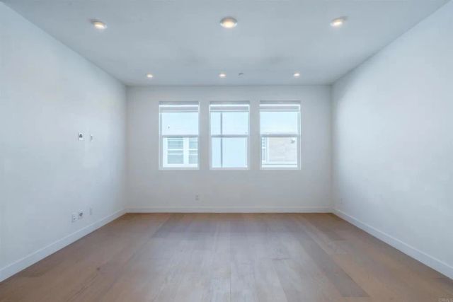 2633 Everly Dr, San Diego, CA 92108