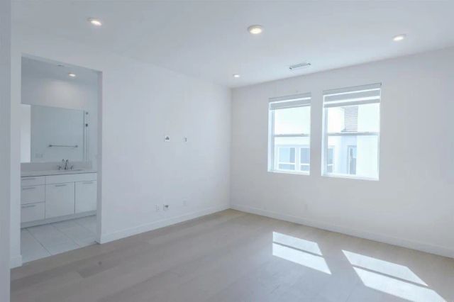 2633 Everly Dr, San Diego, CA 92108