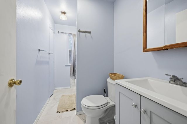 1092 Sims Avenue, Saint Paul, MN 55106