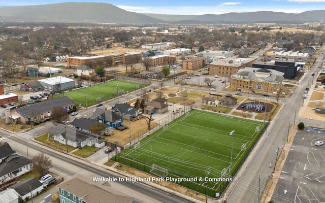 1502 Bailey Avenue, Chattanooga, TN 37404